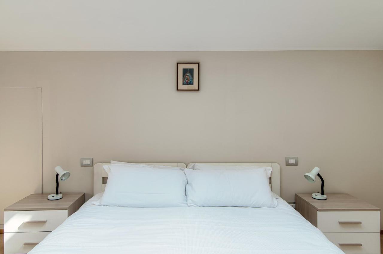 Apartmán Grape Attic 72 - The House Of Travelers Como Exteriér fotografie