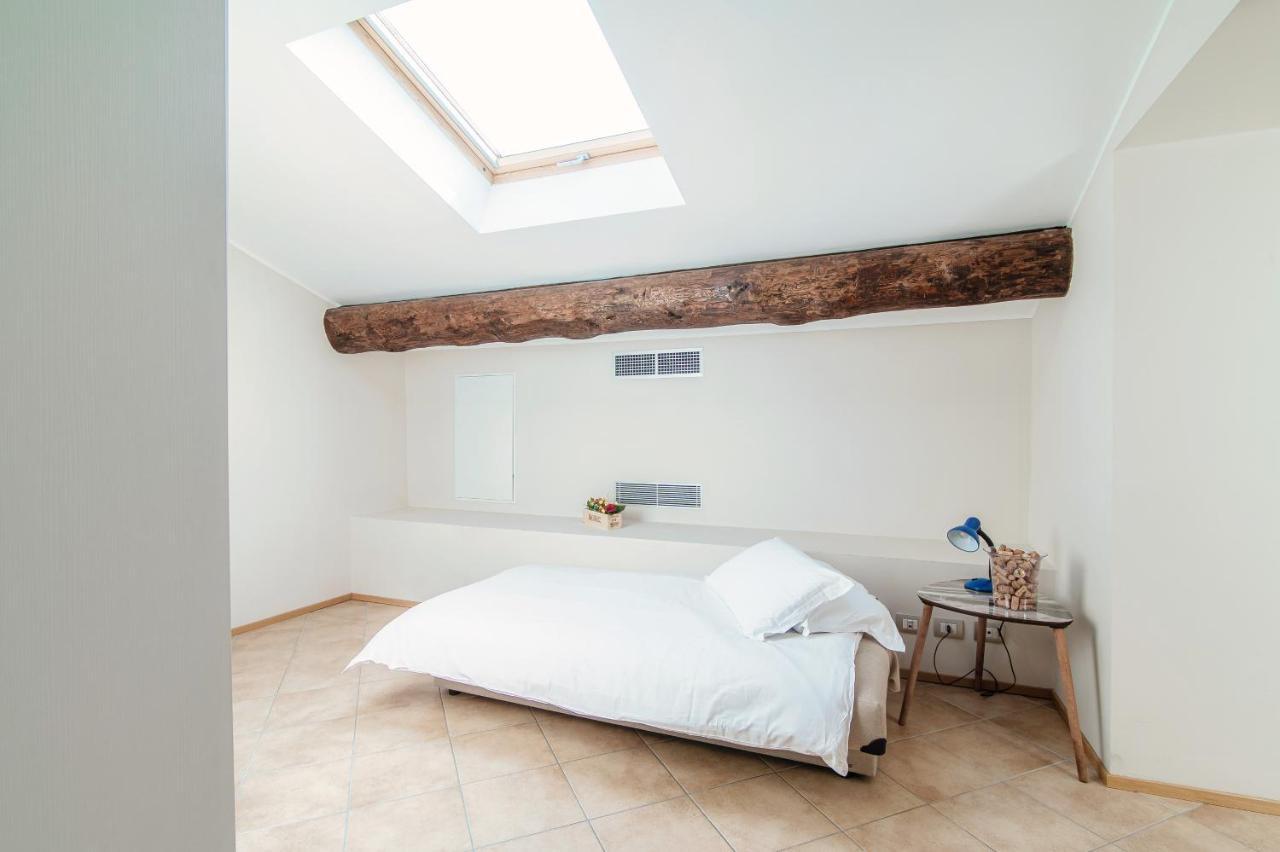 Apartmán Grape Attic 72 - The House Of Travelers Como Exteriér fotografie